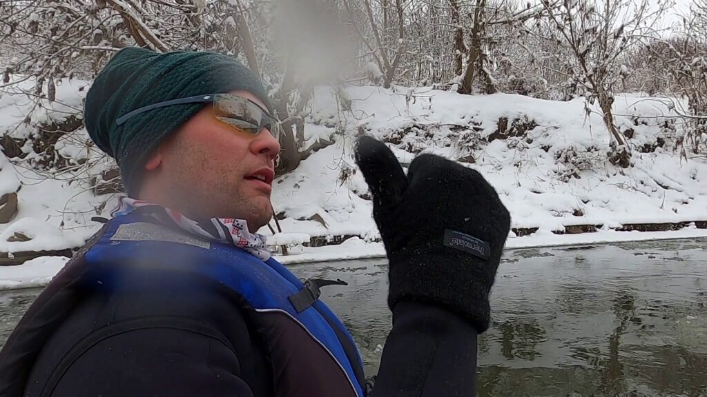 Jak przygotować się na zimowy spływ kajakowy? Pagajos Zimowy spływ kajakowy